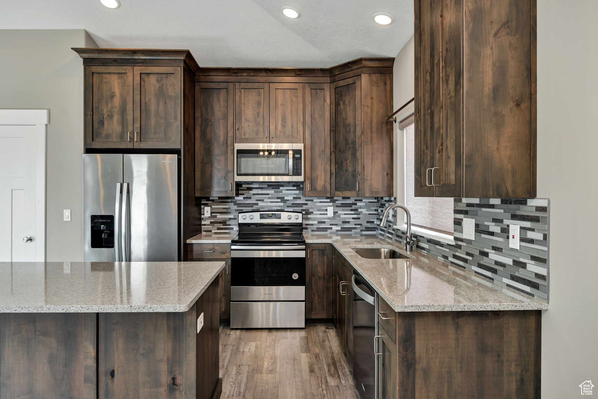 HOLMGREN ESTATES - Residential