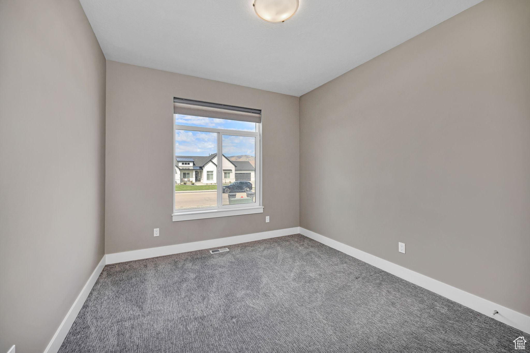 HOLMGREN ESTATES - Residential