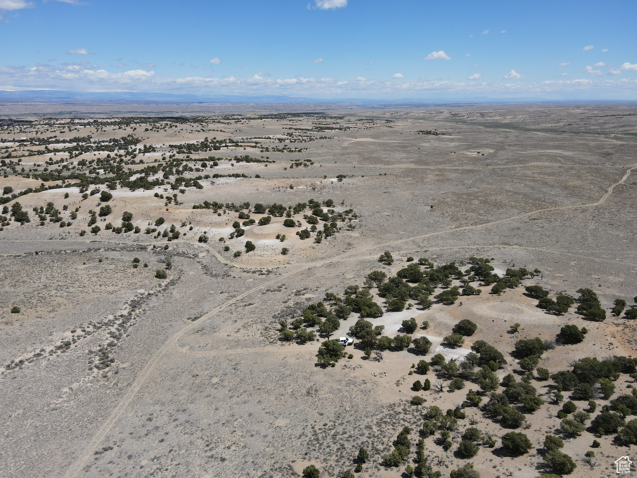 SILVER MOON RANCH - Land