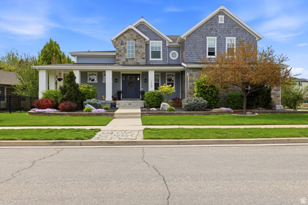 Photo of 1229 W PEACOCK MIDGE DR S, Bluffdale, UT 84065 (MLS # 2152643)