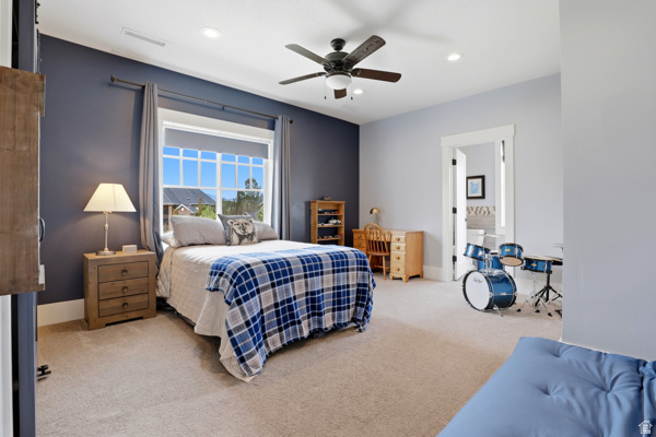 LOOMIS VILLAGE PHASE 1 - Residential