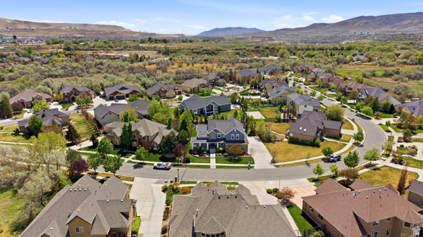LOOMIS VILLAGE PHASE 1 - Residential