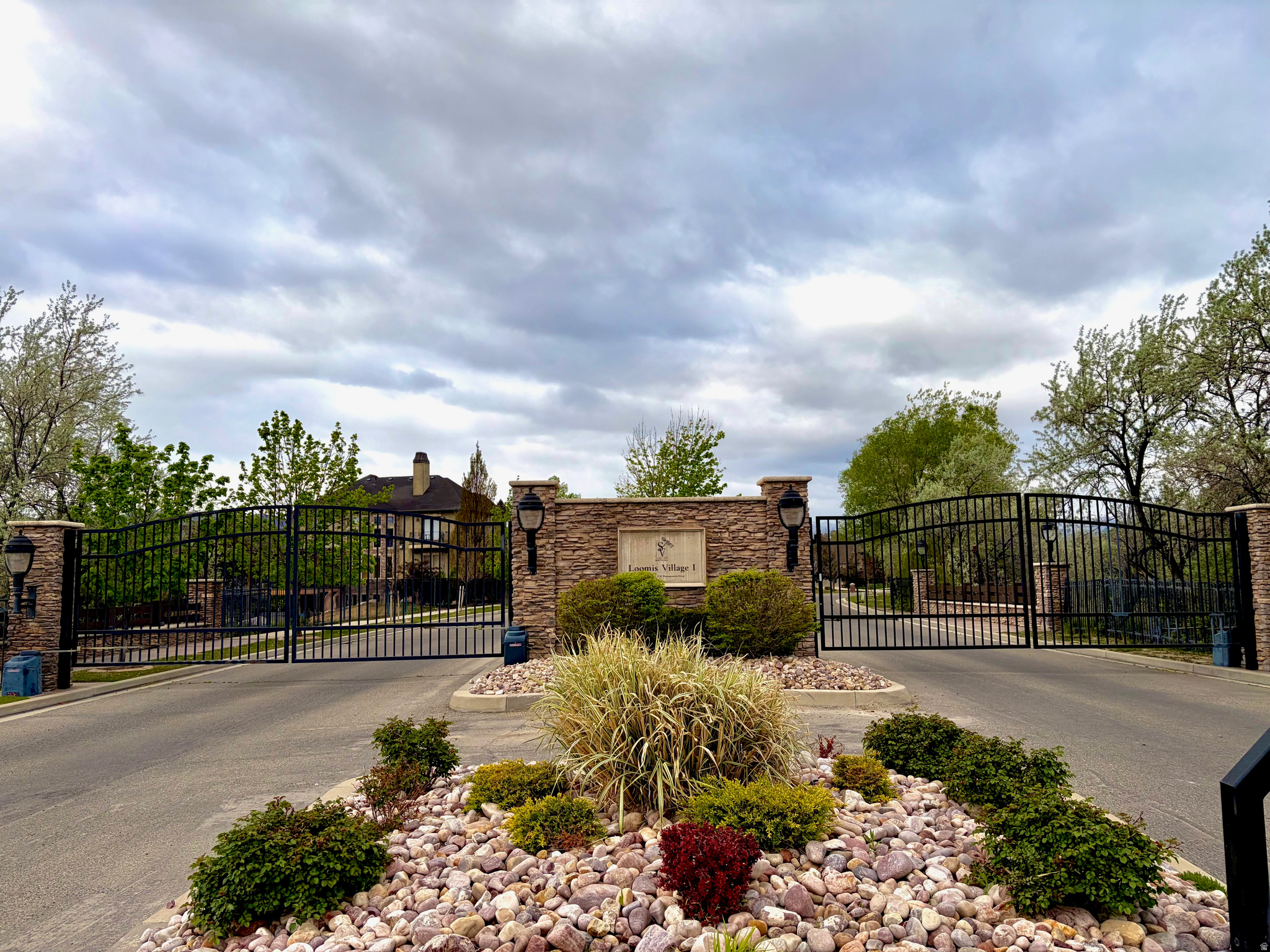 LOOMIS VILLAGE PHASE 1 - Residential