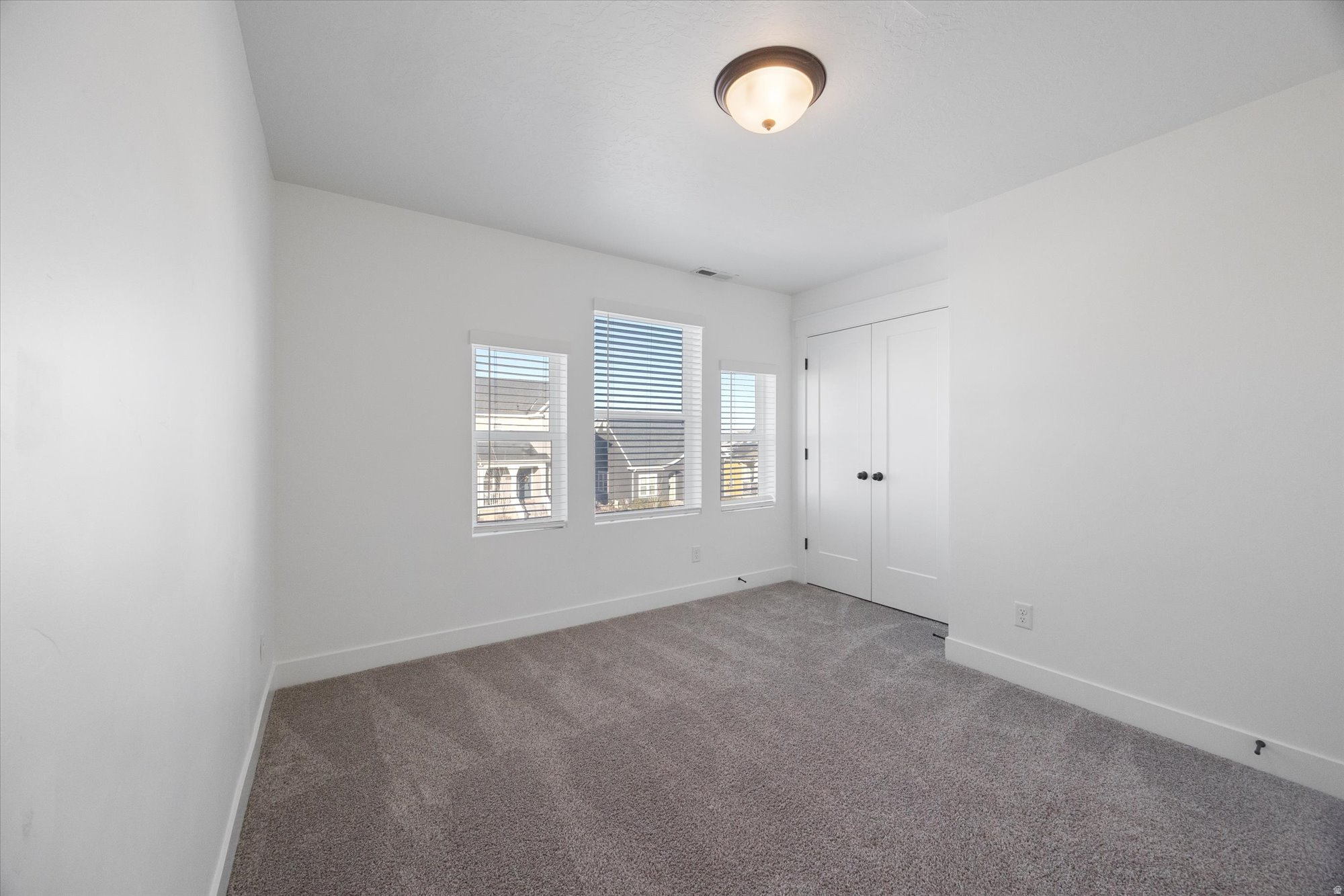 HAIGHLAND PARK IN DAYBREAK - Residential