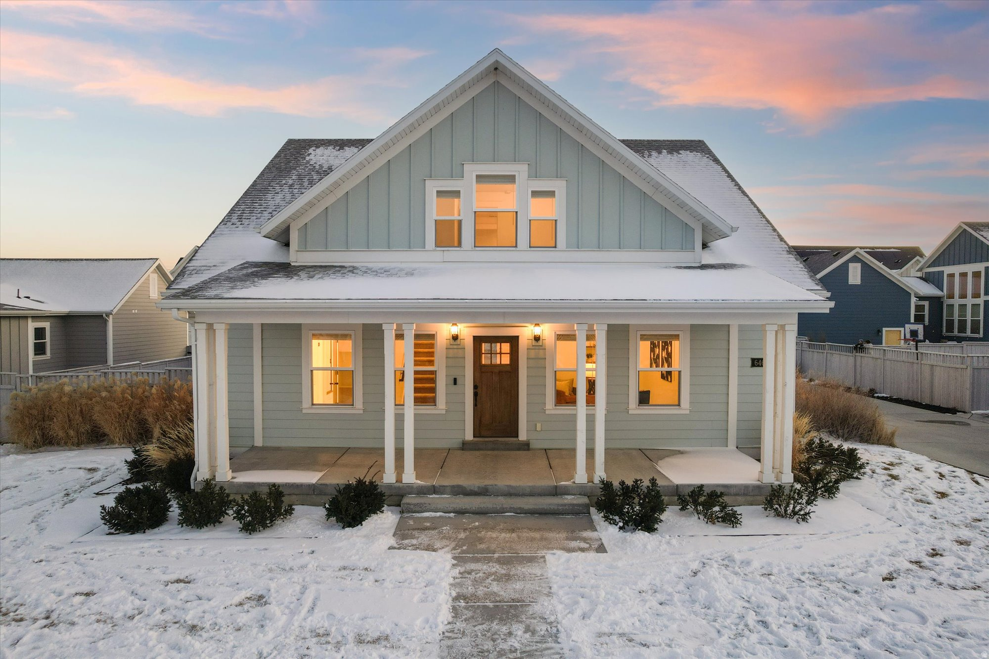 HAIGHLAND PARK IN DAYBREAK - Residential