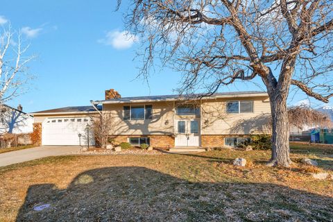 Tiny photo for 356 W 1850 N #6, Lehi, UT 84043 (MLS # 2129109)