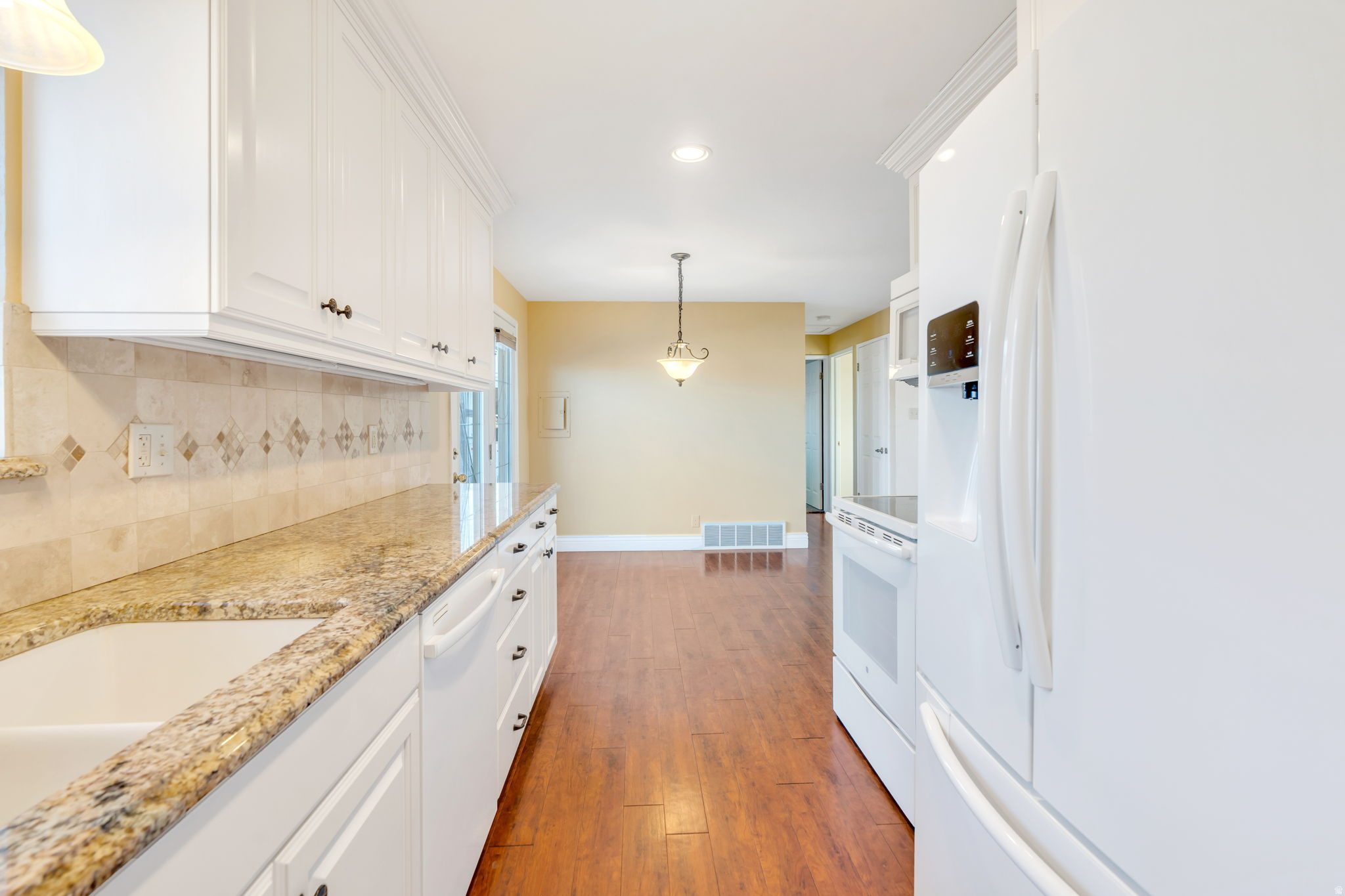 VALLEY VISTA - Residential