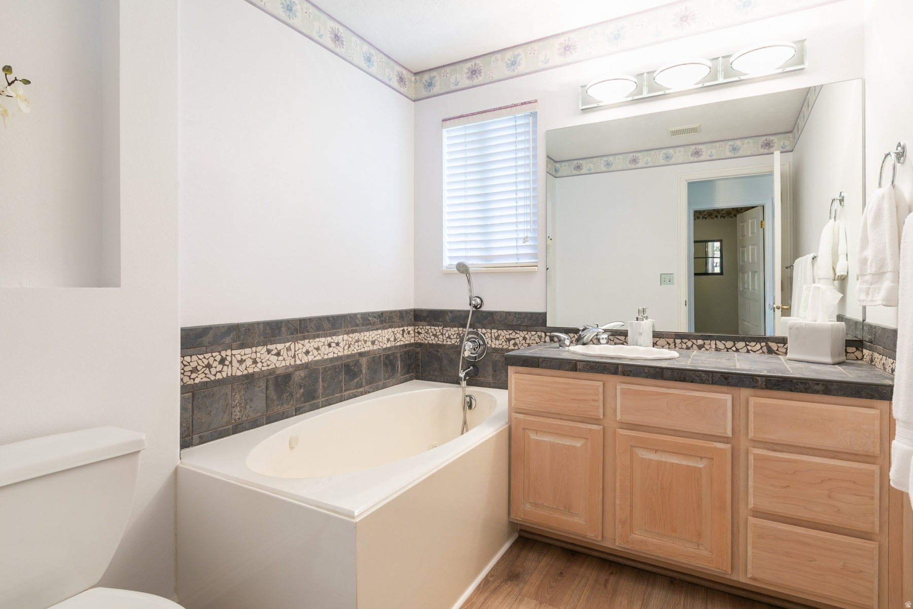 SOUTHRIDGE - Residential