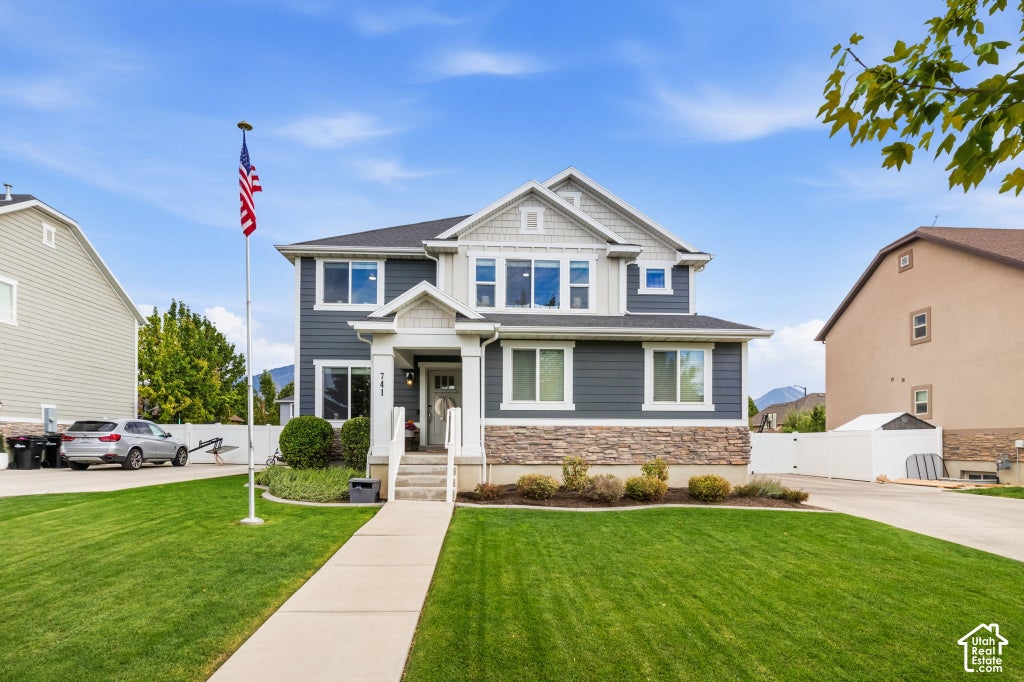Photo of 741 W SHAVEY LN, Springville, UT 84663 (MLS # 2192427)