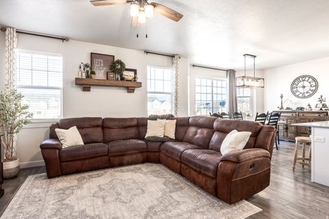 Tiny photo for 1018 W 40 S, Spanish Fork, UT 84660 (MLS # 2134659)