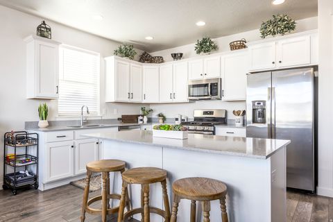 Tiny photo for 1018 W 40 S, Spanish Fork, UT 84660 (MLS # 2134659)