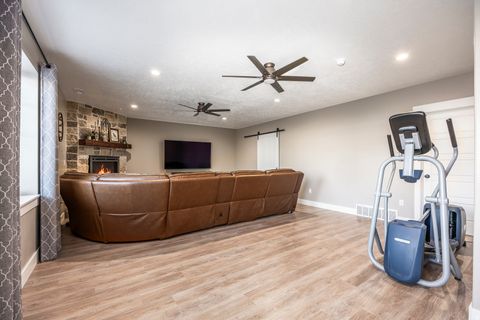 Tiny photo for 1018 W 40 S, Spanish Fork, UT 84660 (MLS # 2134659)