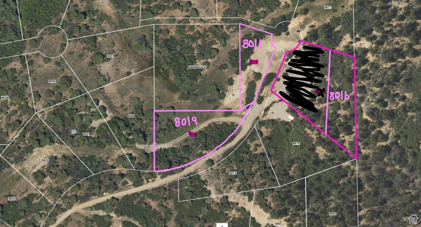 SKYLINE VILLAS ESTATES - Land
