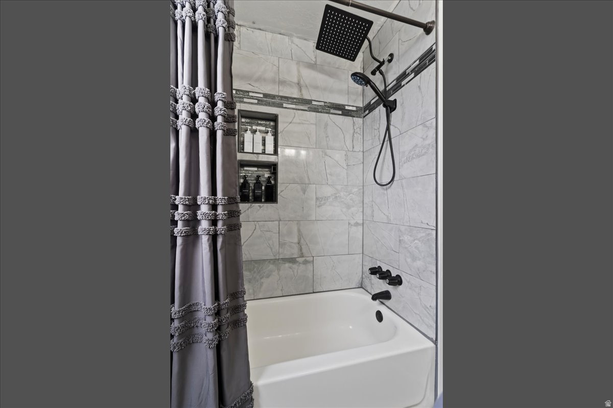 ROY PARK ADD - Residential