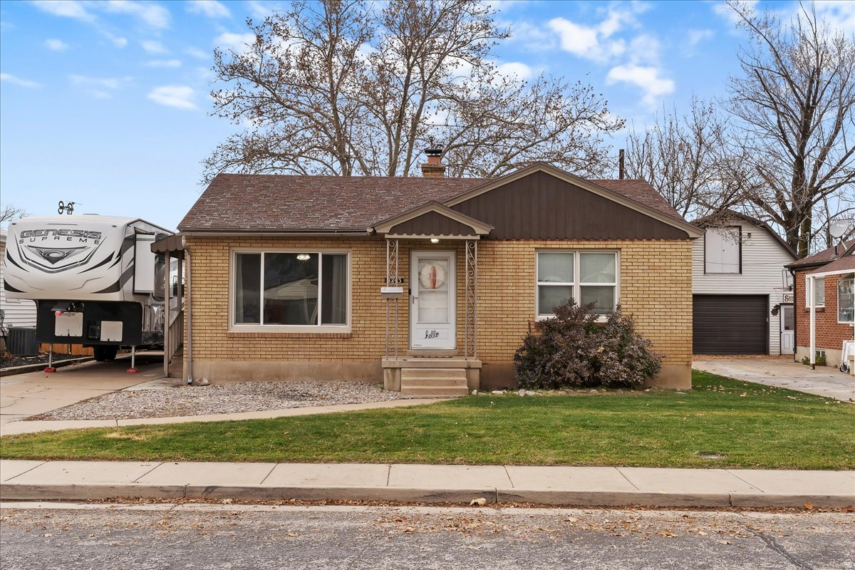 ROY PARK ADD - Residential