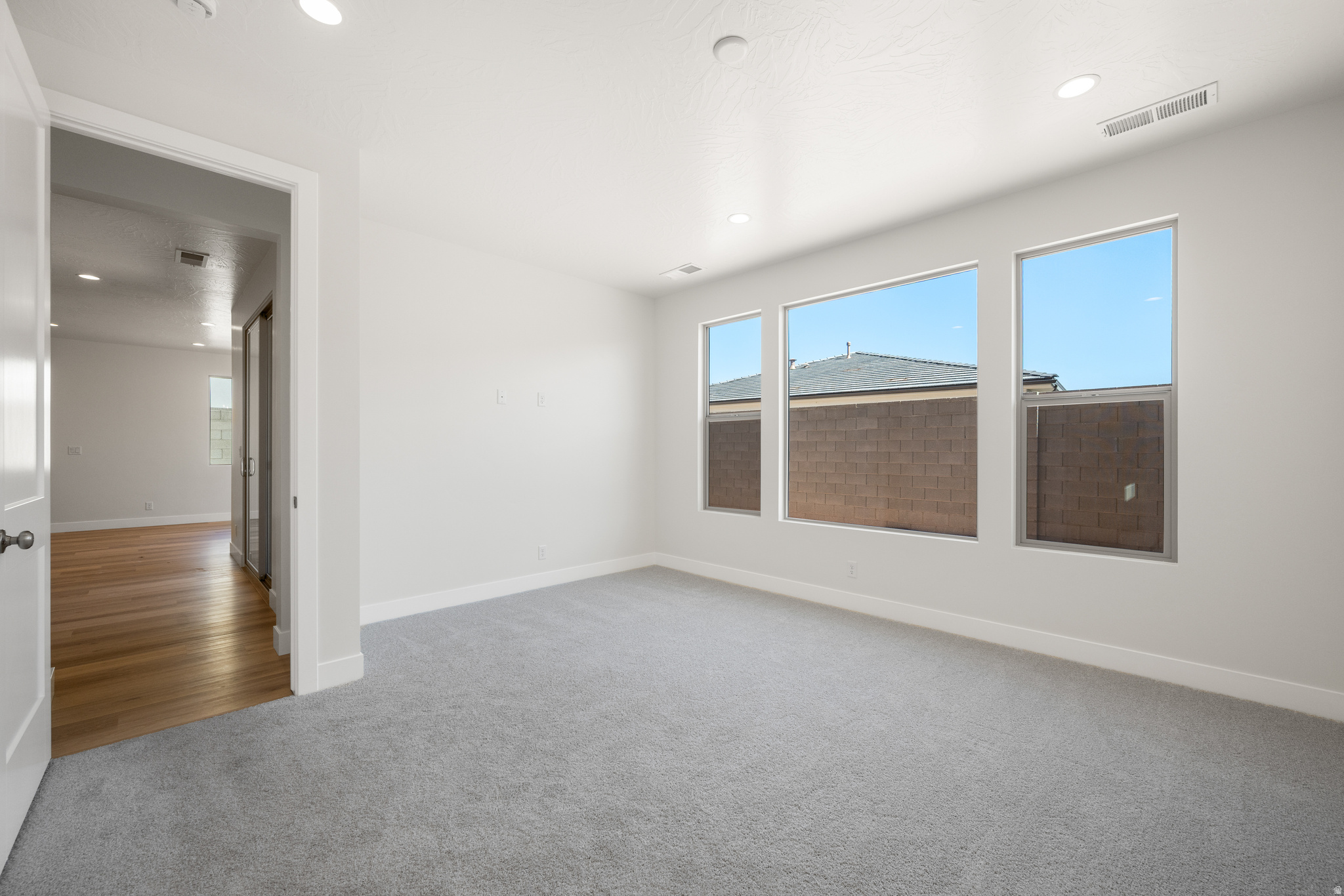 SOLIS AT CORAL CANYON - Residential