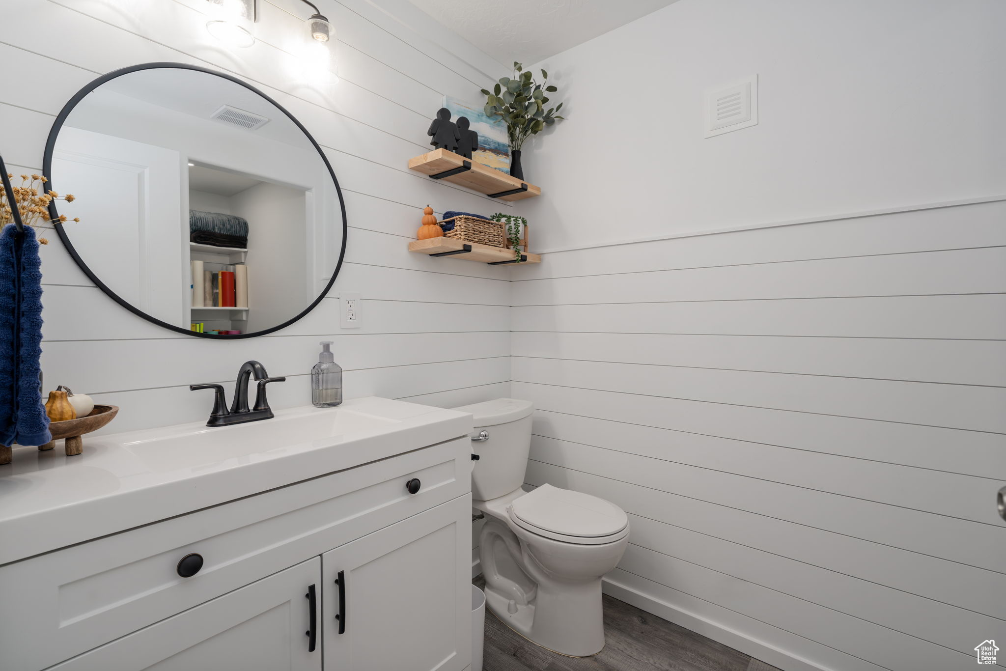 LEGACY FARMS - Residential