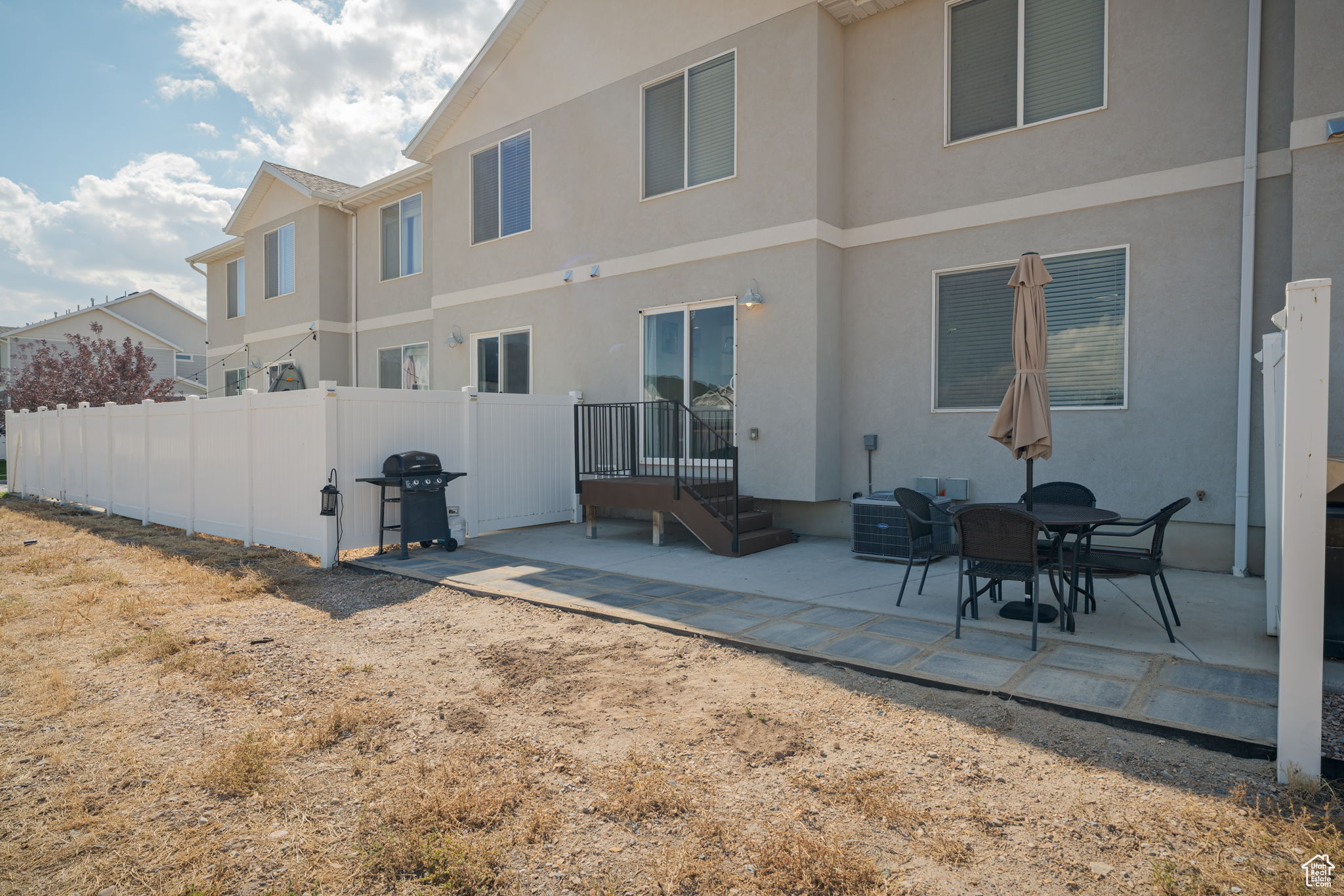 LEGACY FARMS - Residential