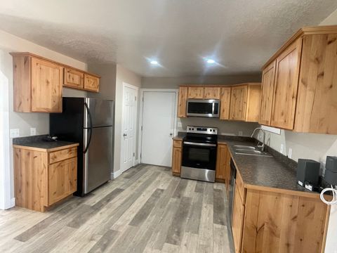 Tiny photo for 401 E 700 S, Roosevelt, UT 84066 (MLS # 2123147)