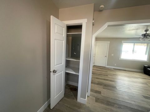 Tiny photo for 401 E 700 S, Roosevelt, UT 84066 (MLS # 2123147)