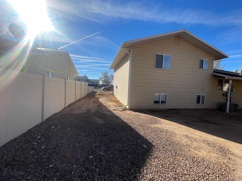 Tiny photo for 401 E 700 S, Roosevelt, UT 84066 (MLS # 2123147)