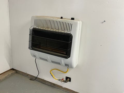 Tiny photo for 401 E 700 S, Roosevelt, UT 84066 (MLS # 2123147)