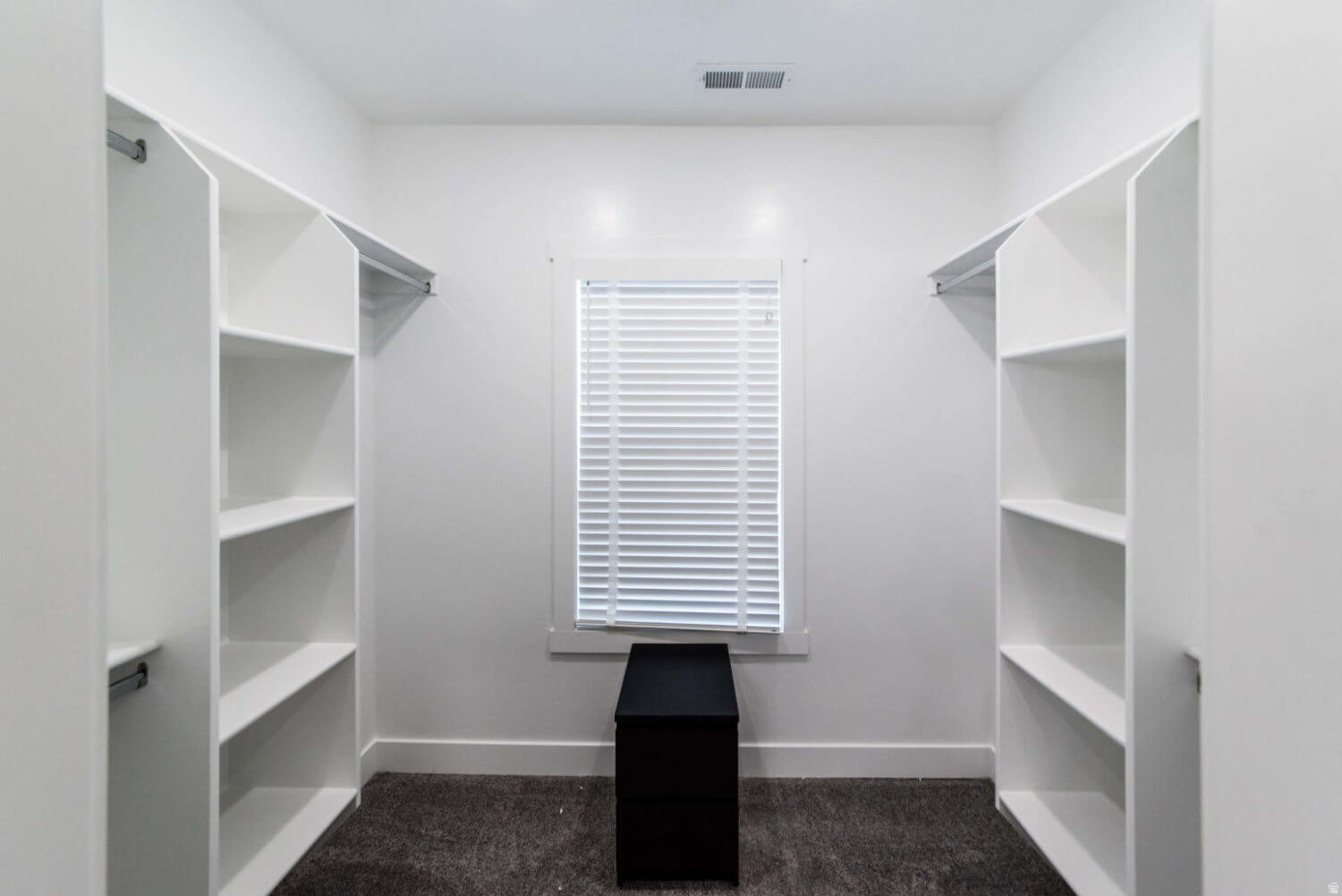 SMILING H - Residential