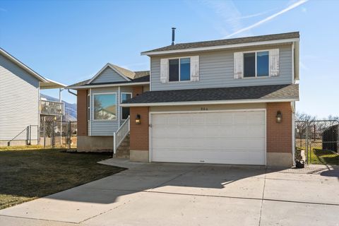 Tiny photo for 864 E 625 ST S, Layton, UT 84041 (MLS # 2133298)