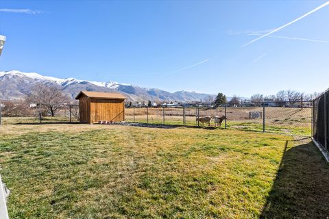 Tiny photo for 864 E 625 ST S, Layton, UT 84041 (MLS # 2133298)