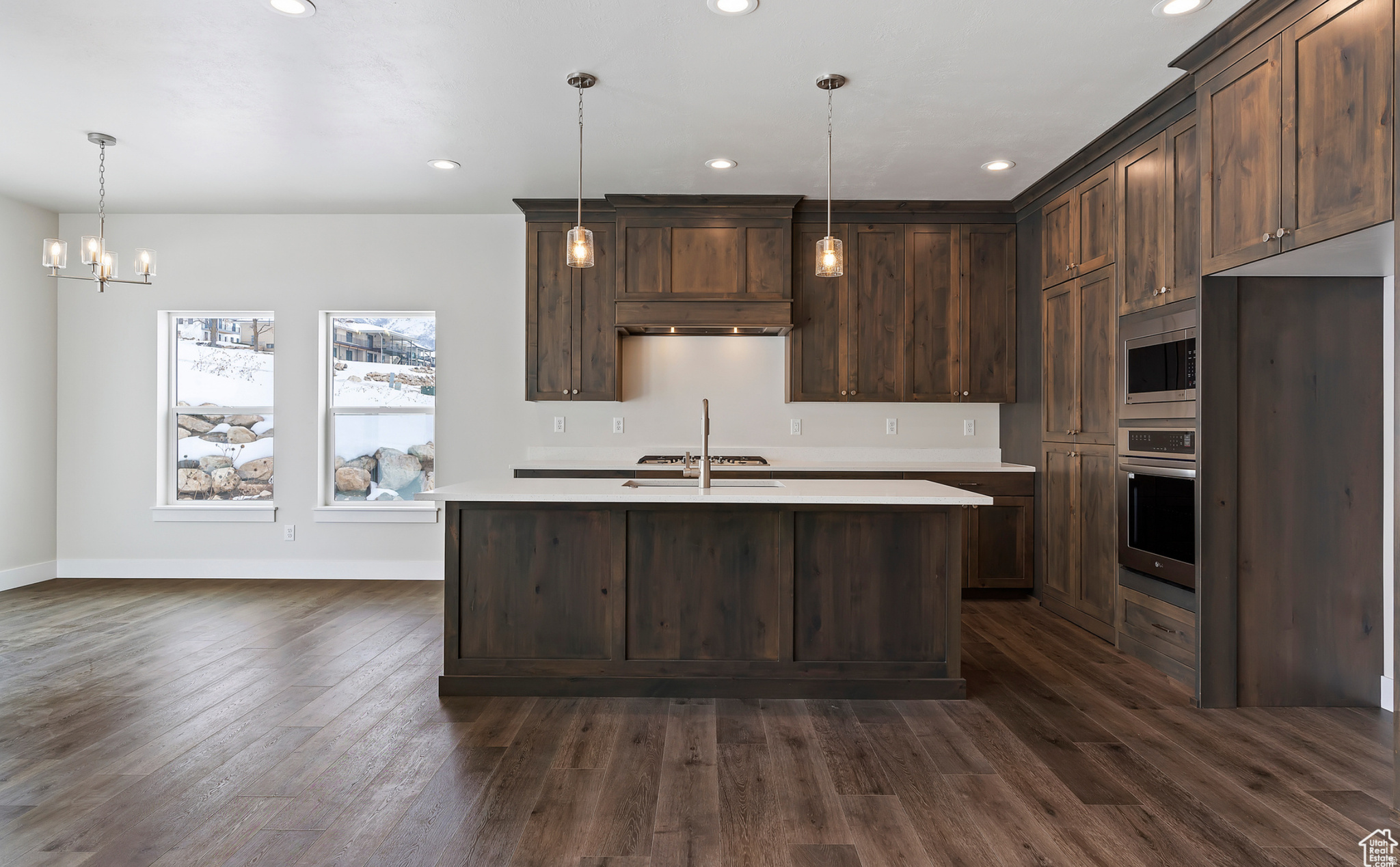 NORTHVIEW ESTATES - Residential