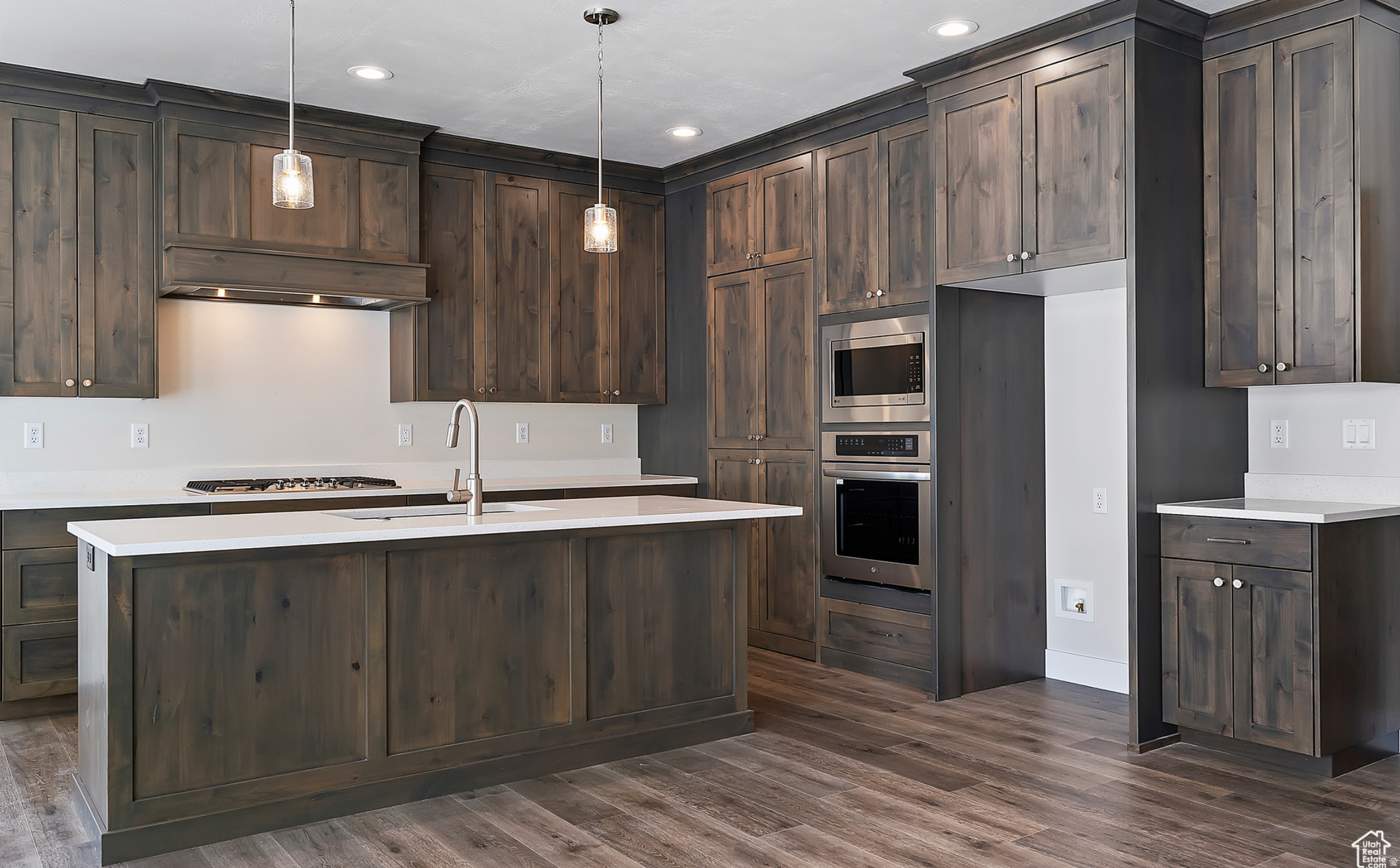 NORTHVIEW ESTATES - Residential
