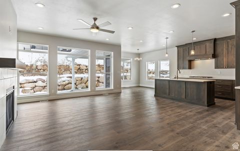 Tiny photo for 589 E 3800 N, North Ogden, UT 84414 (MLS # 2155545)