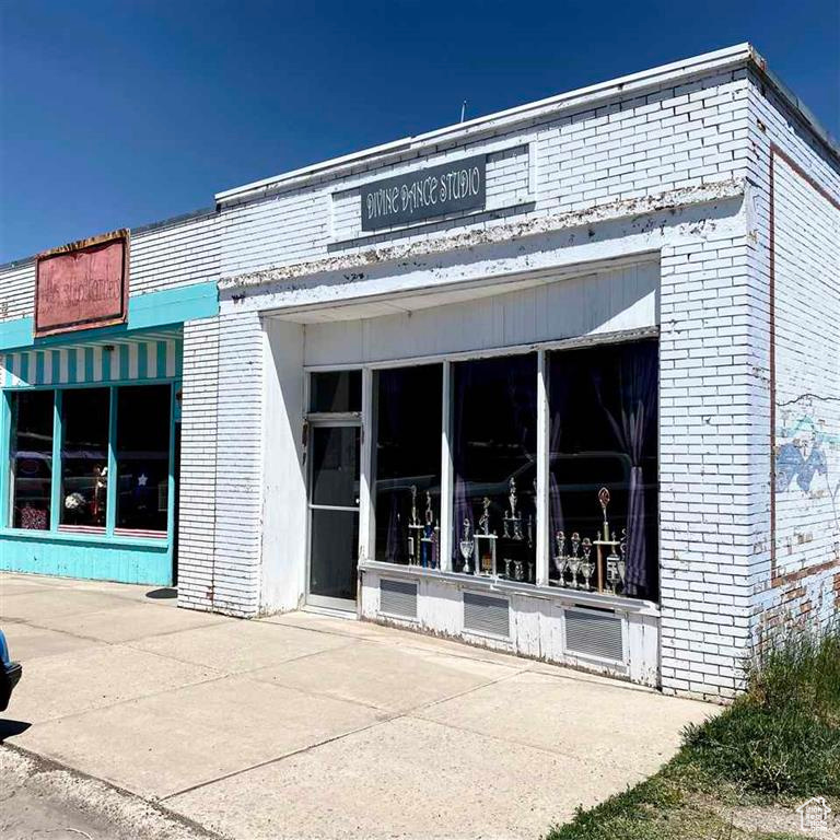 SODA CITY - Commercial Sale