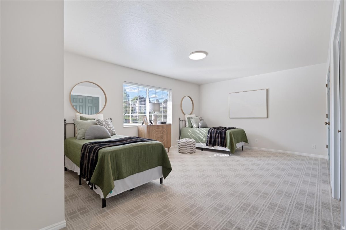 ALPINE VILLAGE - Residential