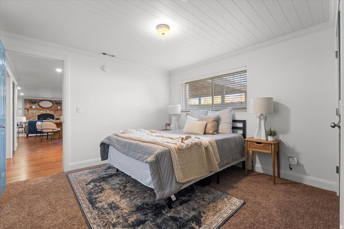 ALPINE VILLAGE - Residential