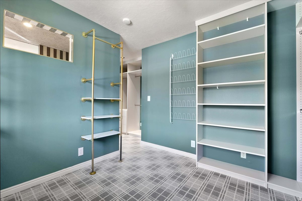 ALPINE VILLAGE - Residential