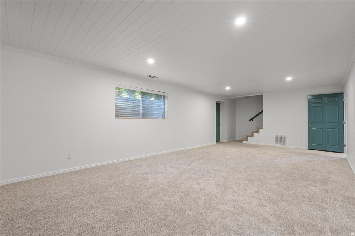 ALPINE VILLAGE - Residential