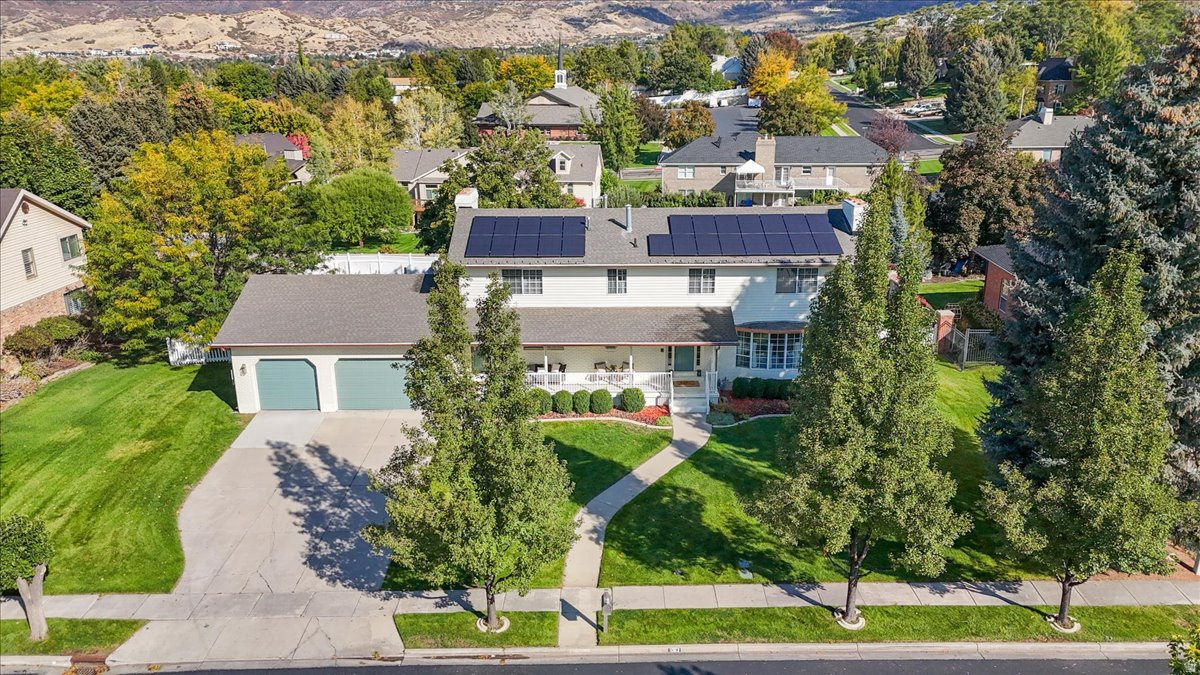 ALPINE VILLAGE - Residential