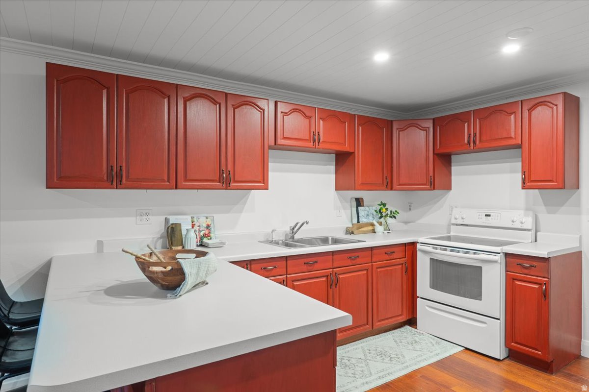 ALPINE VILLAGE - Residential