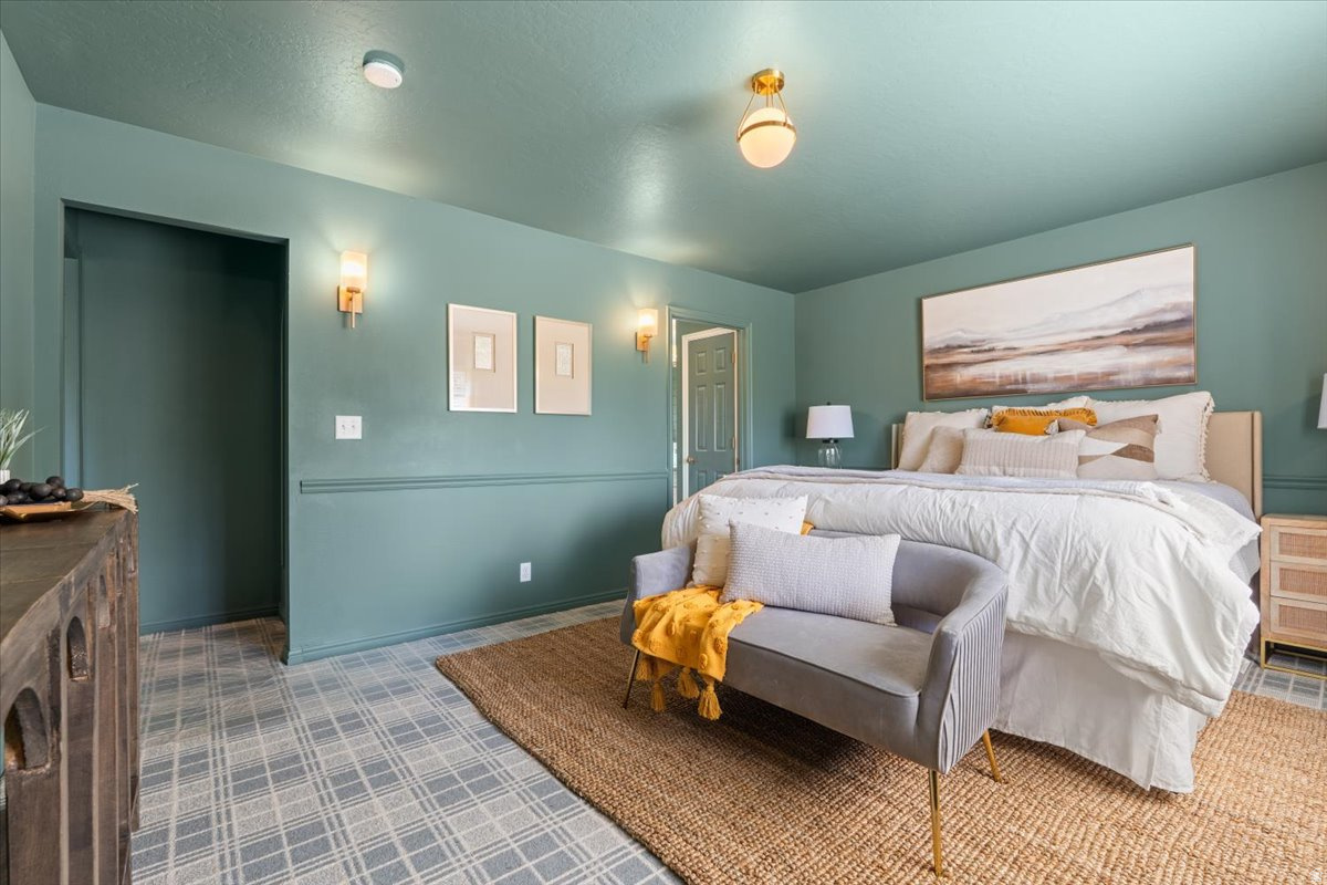 ALPINE VILLAGE - Residential