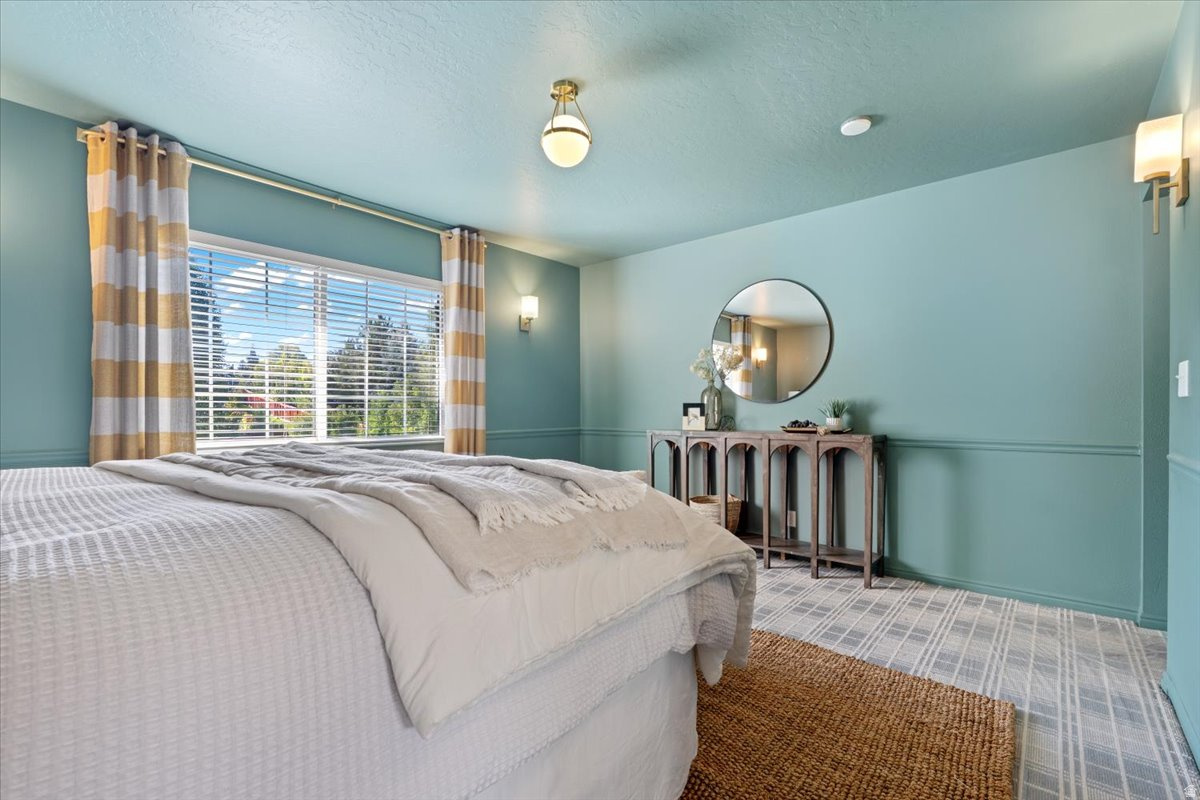 ALPINE VILLAGE - Residential