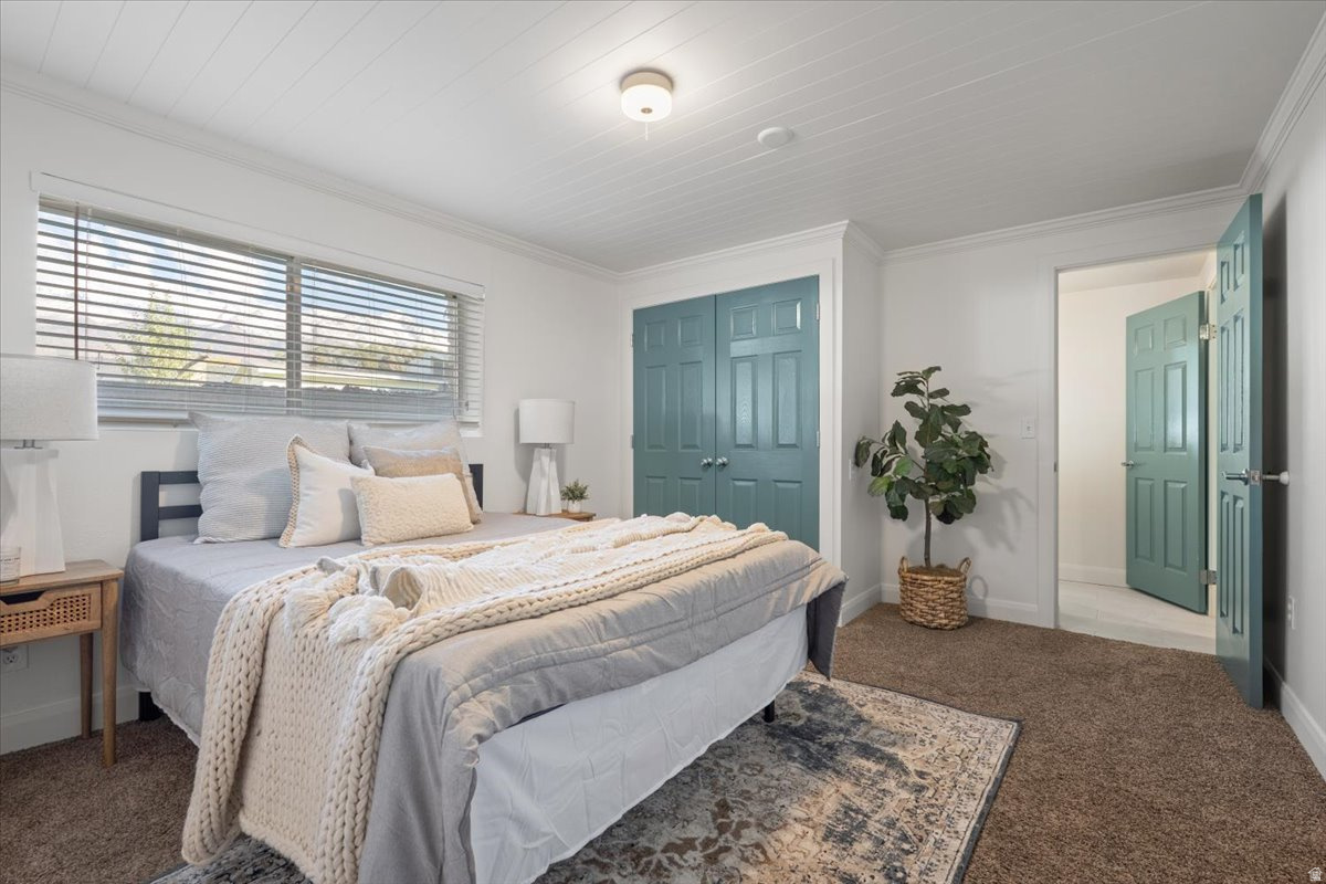 ALPINE VILLAGE - Residential