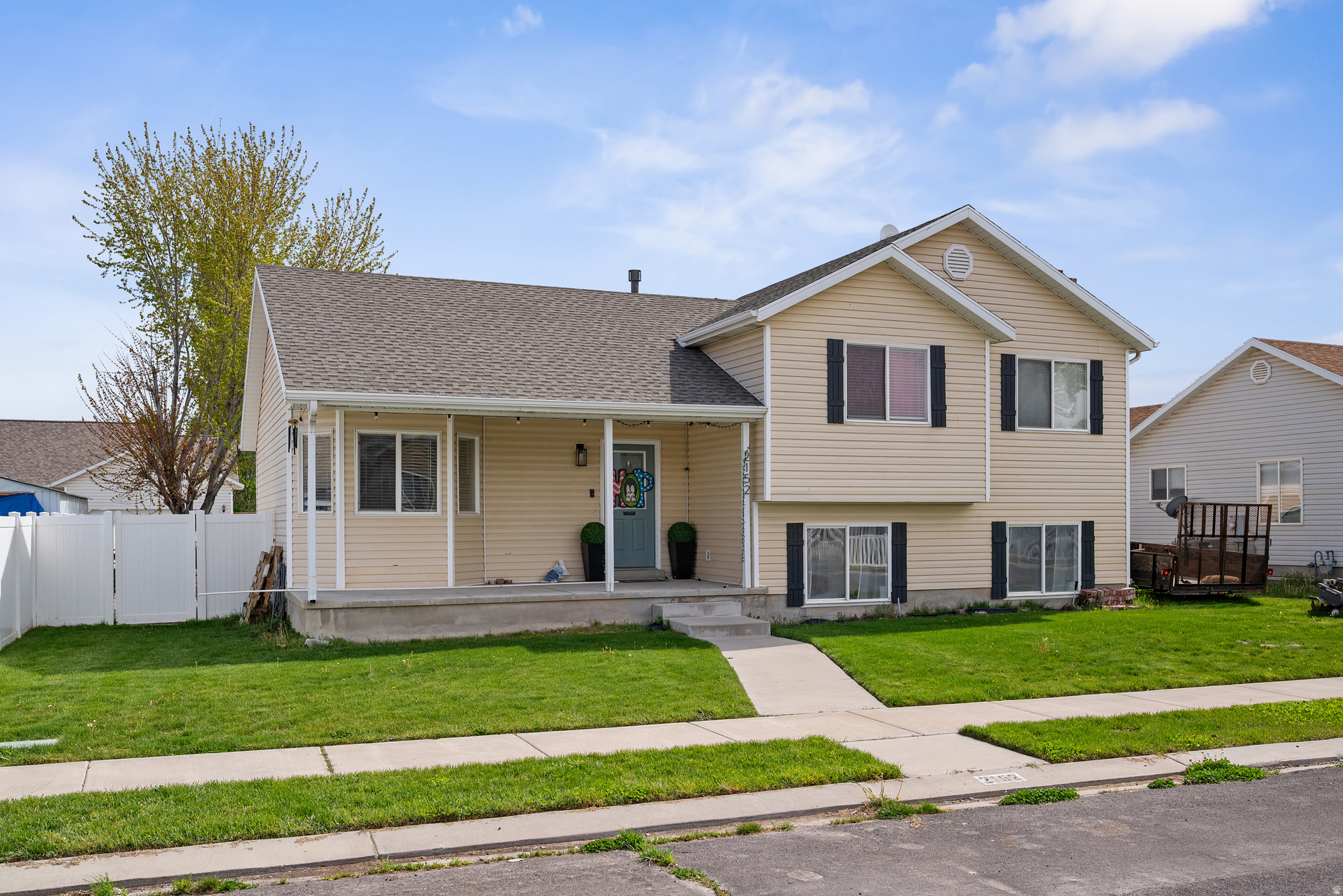 MOUNTAIN VIEW - Residential