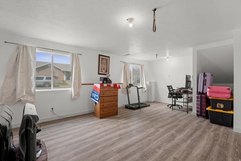 Tiny photo for 2152 E WEEPING WILLOW WAY N, Eagle Mountain, UT 84005 (MLS # 2157099)