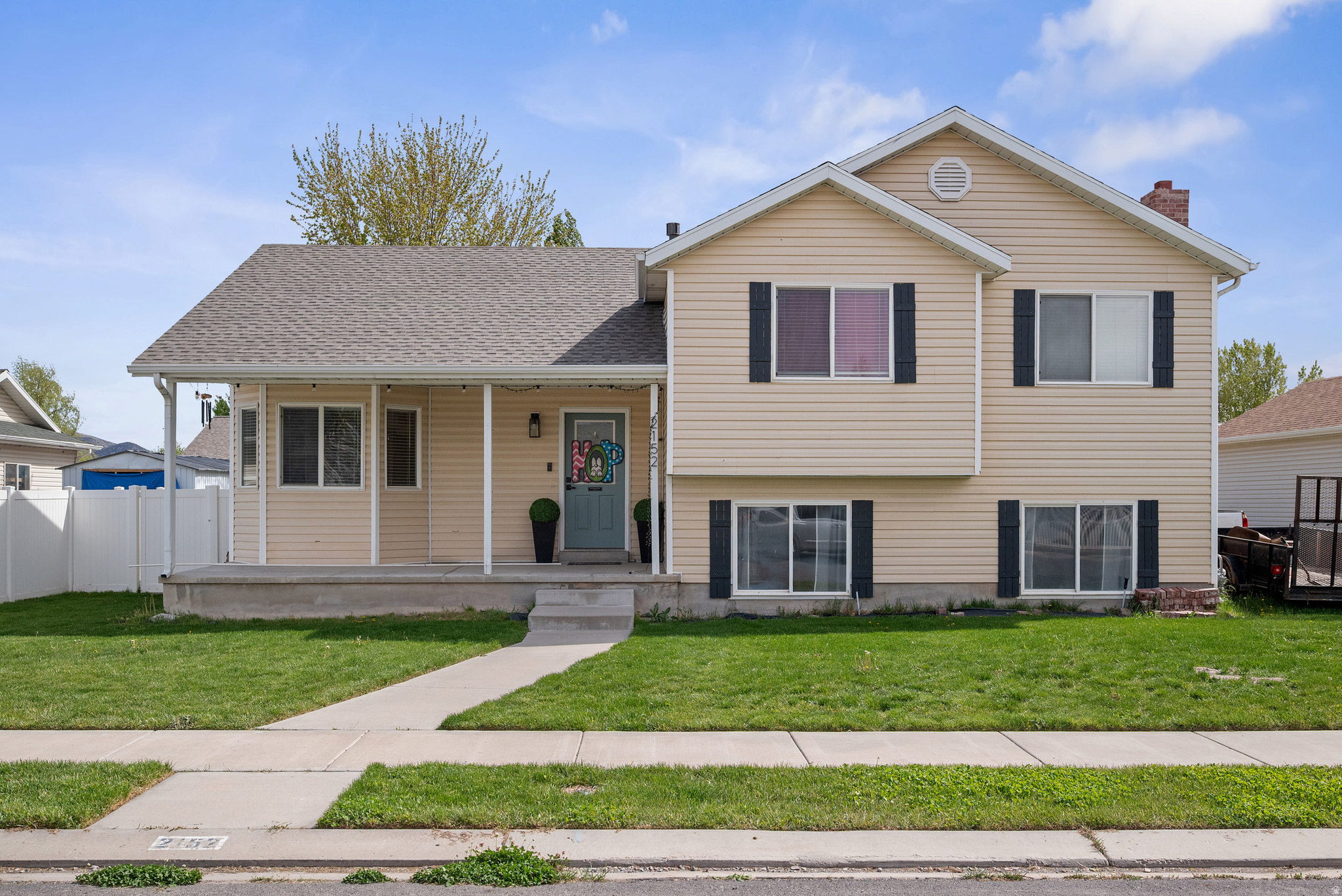 MOUNTAIN VIEW - Residential