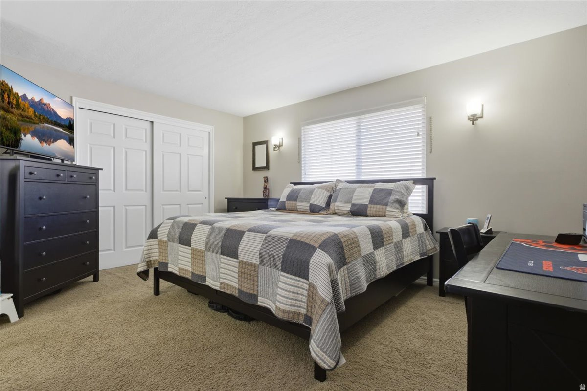 COTTONWOOD M - Residential Income