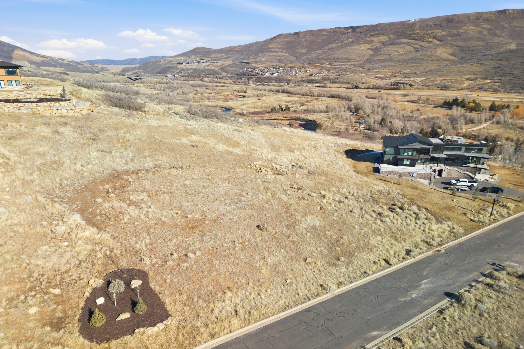 RIVER MEADOWS RANCH - Land