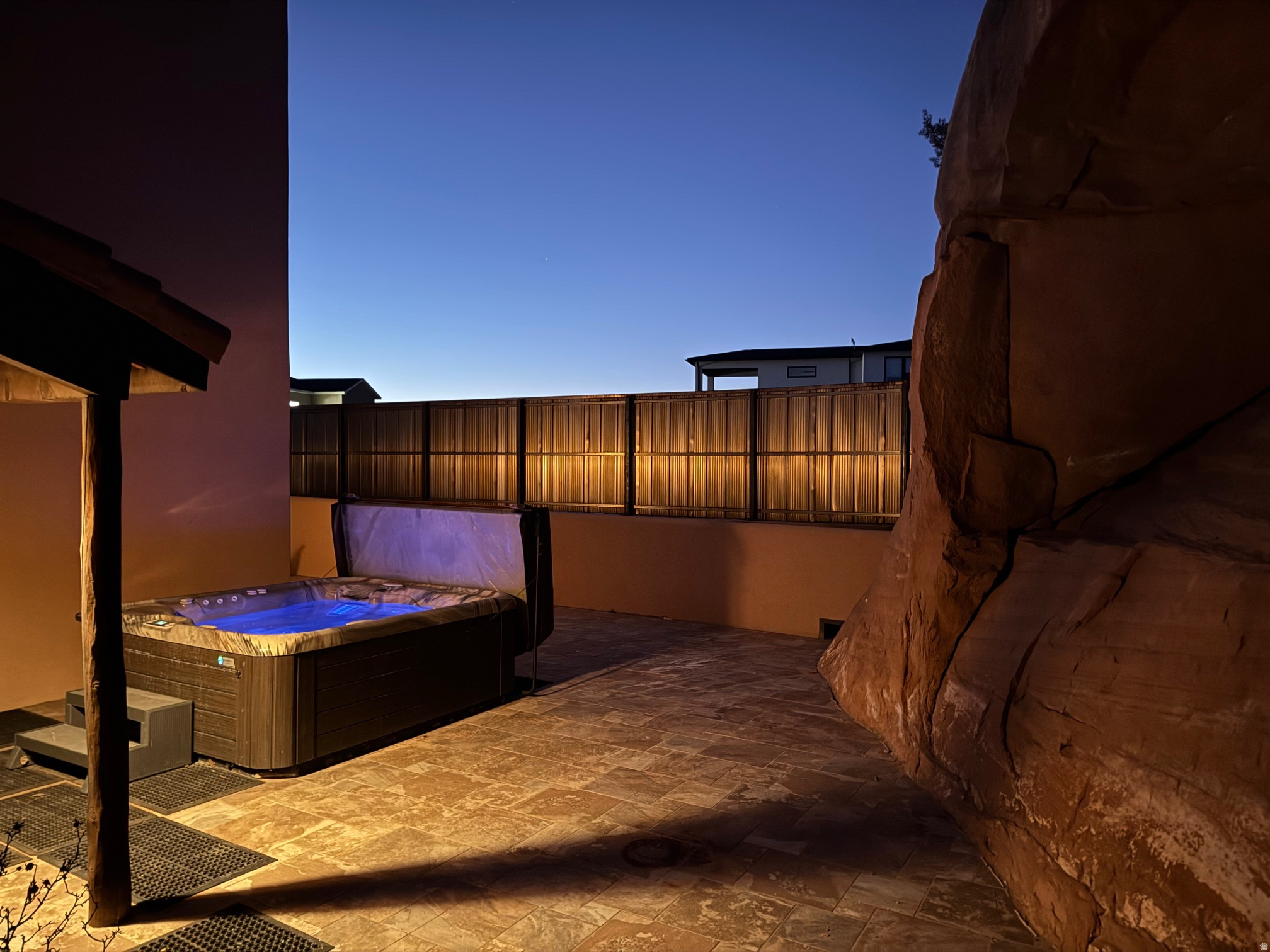 PUESTA DEL SOL - Residential