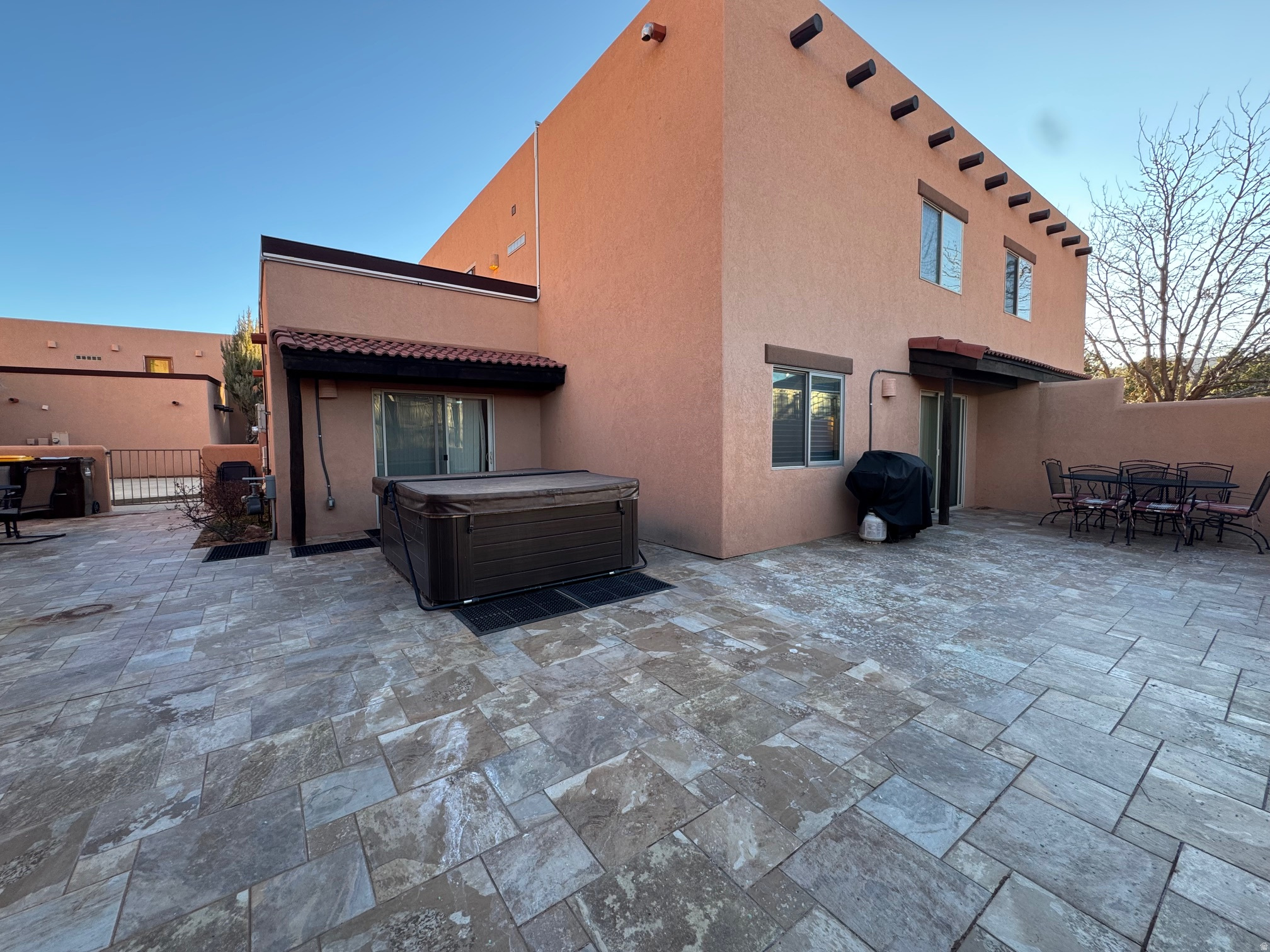 PUESTA DEL SOL - Residential