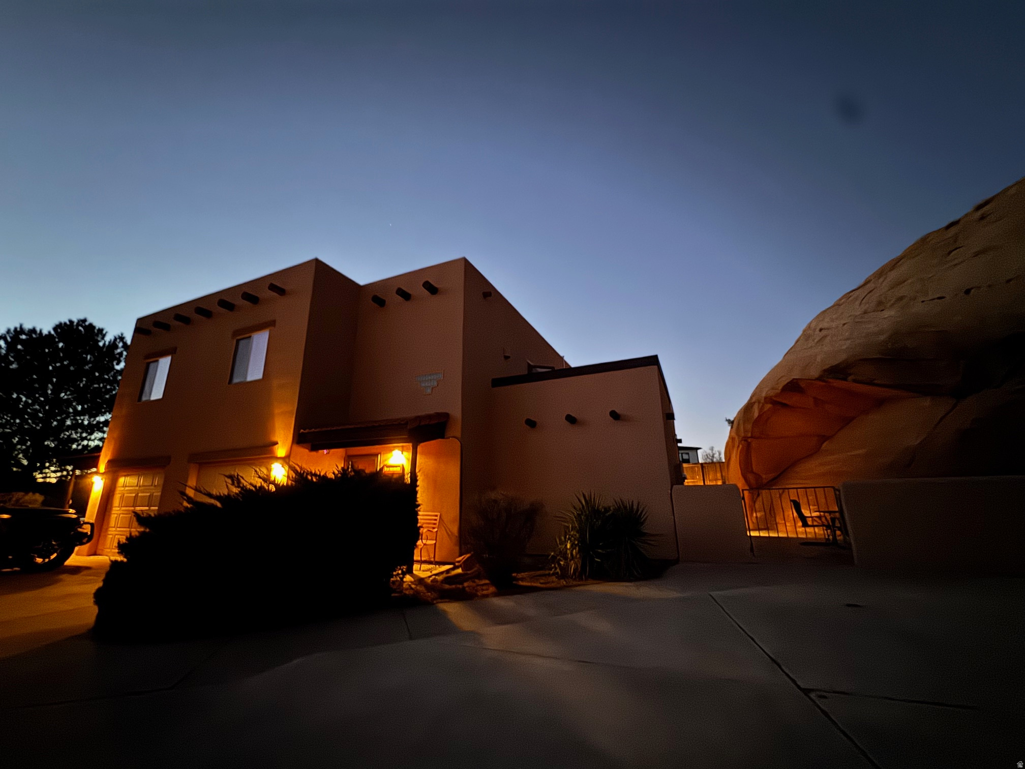 PUESTA DEL SOL - Residential